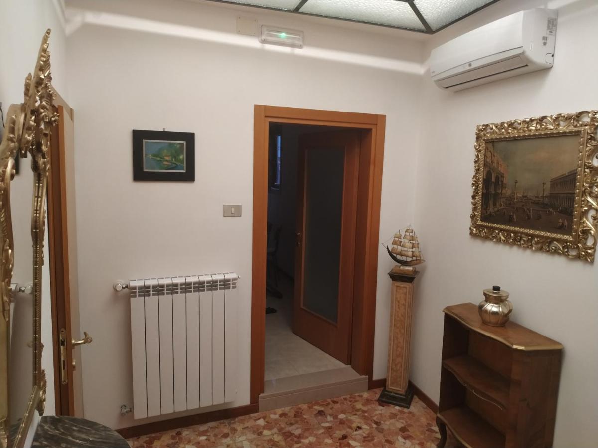Guizzo Apartment Venezia ภายนอก รูปภาพ