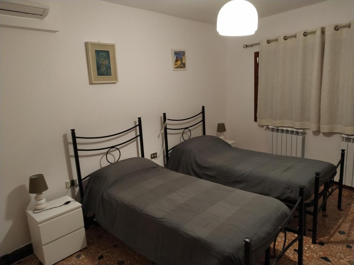Guizzo Apartment Venezia ภายนอก รูปภาพ
